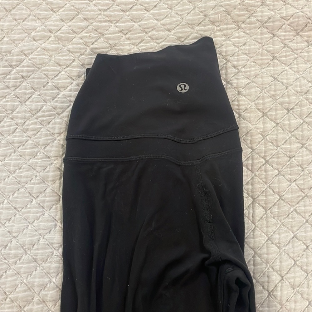 Lululemon aligh 25 high rise black size 2